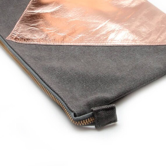 pochette-bijoux-createur-poisson-plume
