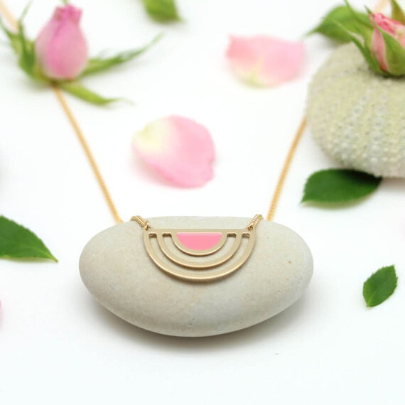 Collier de creatrice Anne Thomas chez Poisson Plume