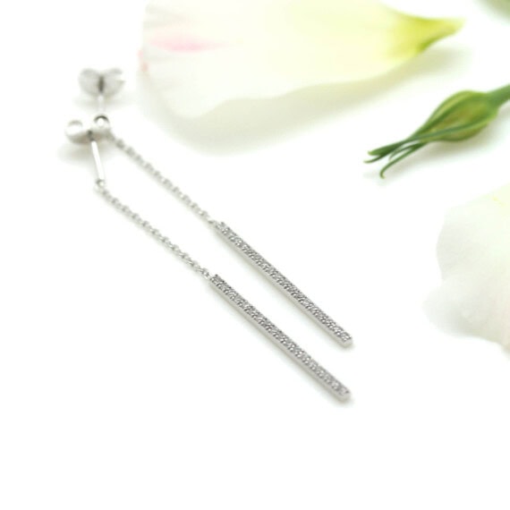 Boucles d'oreilles fantaisie en argent longues Kanumera chez Poisson Plume bijoux