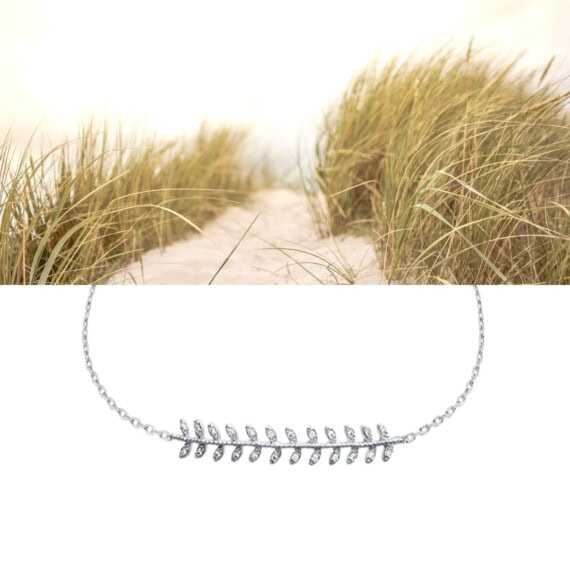 Bracelet fin en argent, doté d'epis et de brillants