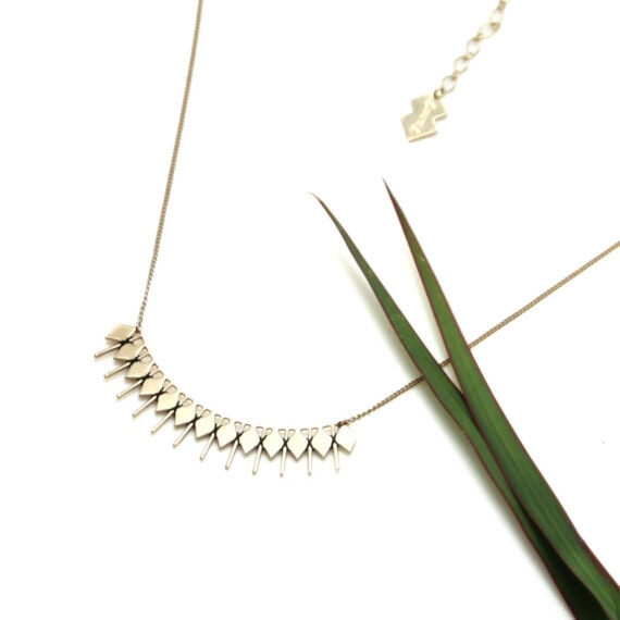 Collier Isadora de créatrice française chez Poisson Plume