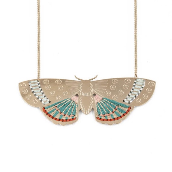 Collier de haute fantaisie papillon chez Poisson Plume