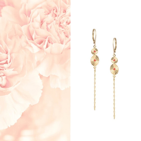 Boucles d'oreilles de créateur corail et doré, made in France, chez Poisson Plume