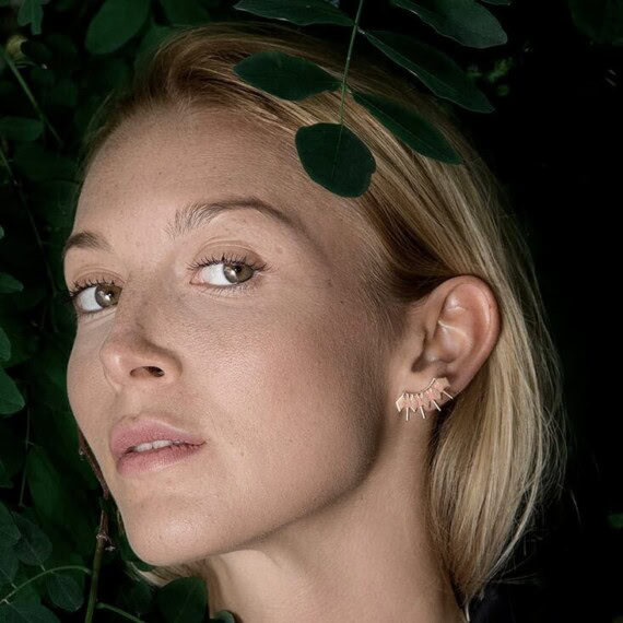Boucles d'oreillles Isadora rose poudré contour
