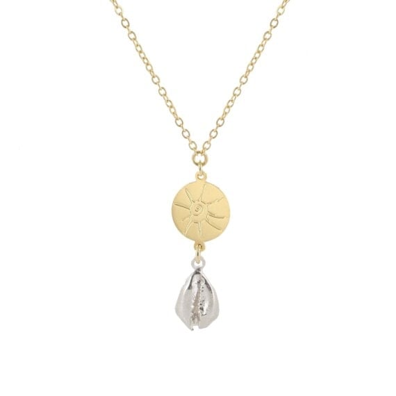 Collier cauri doré et argenté, avec un pendetif cauri coquillage.