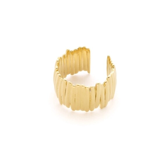 Bague de créateur, dorée à l'or fin. Un bijou Alexandra Margnat.