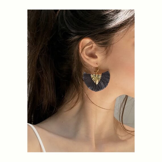 Boucles d'oreilles Agia Anthracite – Image 2