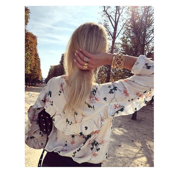 collectioon de bijoux Daer Charlotte présentée dans le jardin des Tuileries