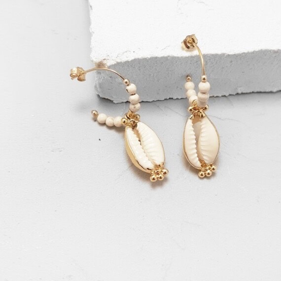 Boucles d'oreilles Vadia de la créatrice Elise Tsikis Paris. Chez Poisson Plume bijoux
