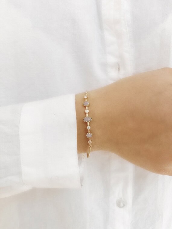 Un jonc doux signé Alexiane Bijoux chez Poisson Plume.