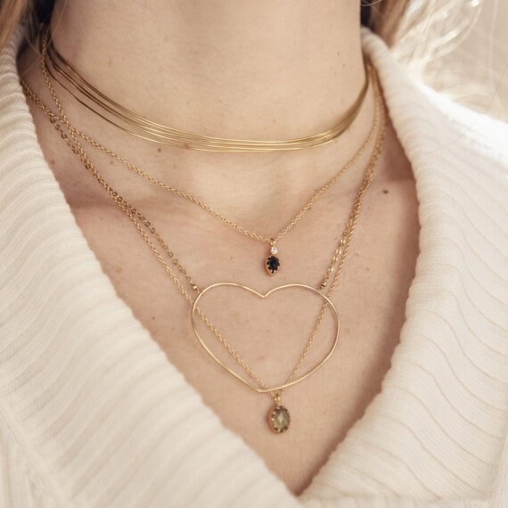 Collier au pendentif Coeur Aphrodite, par Alexiane Bijoux. Chez Poisson Plume.