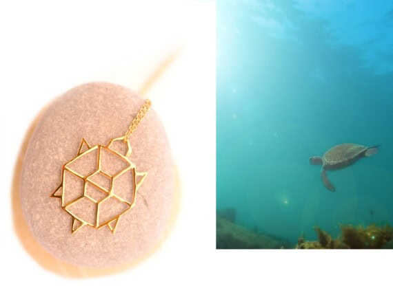Collier kazumi tortue gri gri chez poissonplume