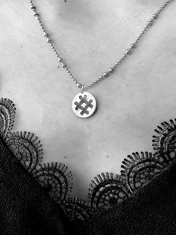 collier medaille ronde