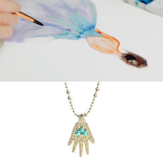 Collier médaille Frida chez Poisson Plume bijoux