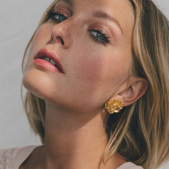 boucles Sarah Fleurs dorées Elise Tsikis