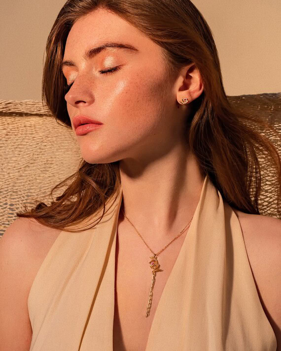 Collier fleur alang grenat