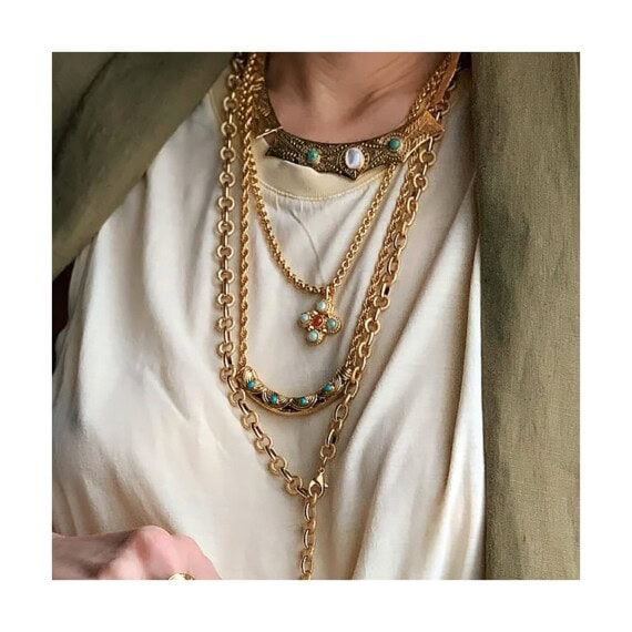 Collier croix quartz bleu grenat