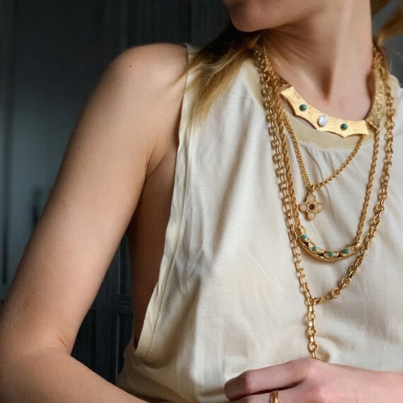 Collier croix quartz rose grenat