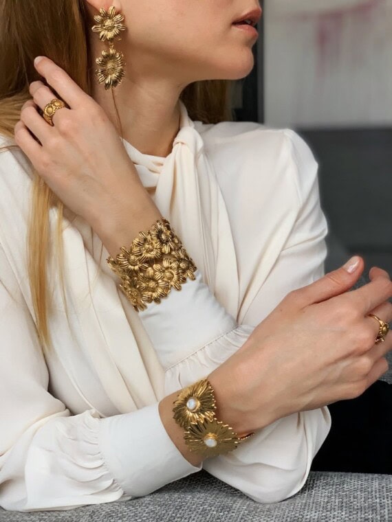 Boucles doubles marguerites dear charlotte