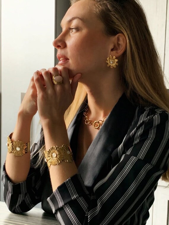 marguerite manchette nacre dear charlotte paris