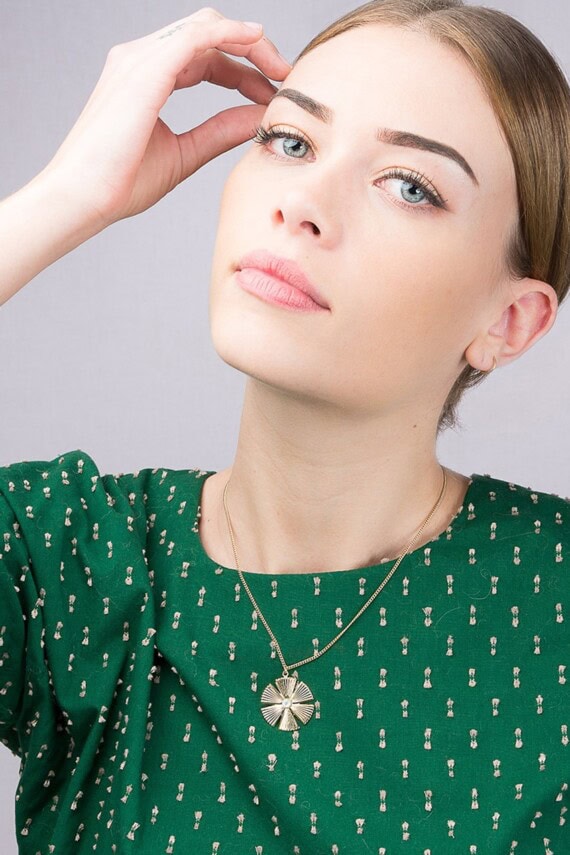collier sol nacre