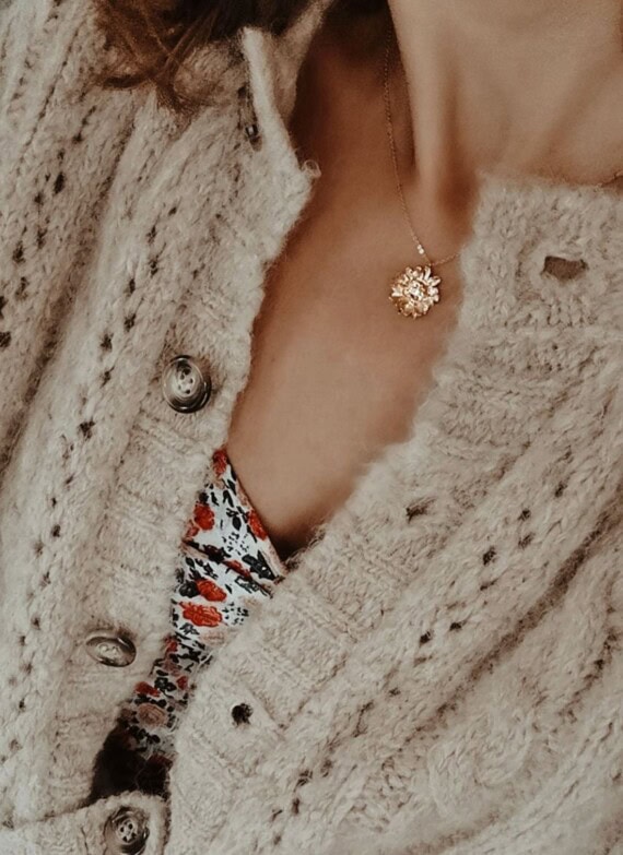 collier oydes fleur elise tsikis paris
