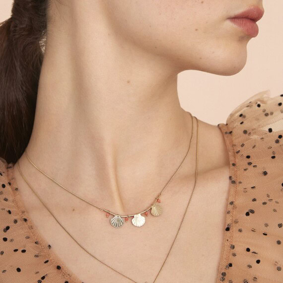 Collier océania coquillages