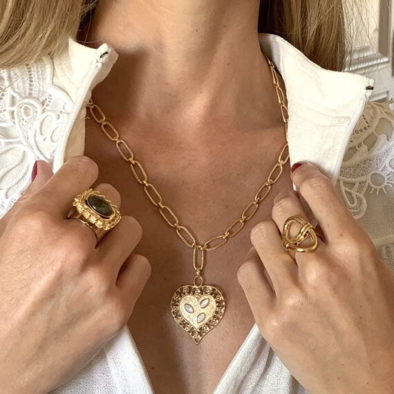 bijoux dear charlotte Collier coeur nacre blanche Sévigné dear charlotte