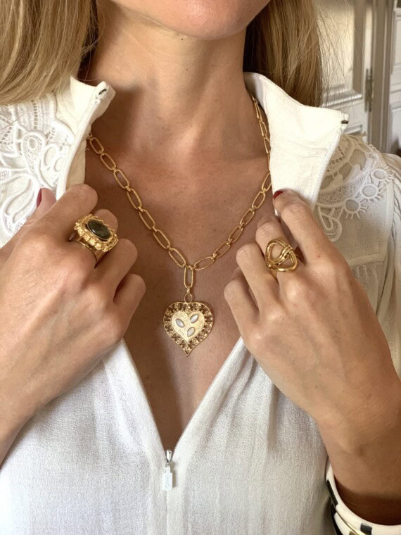 Collier coeur nacre blanche Sévigné dear charlotte
