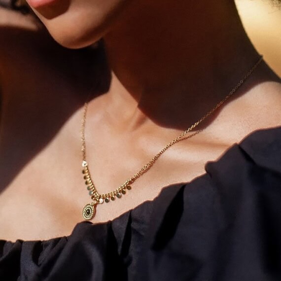 collier pastillle noir