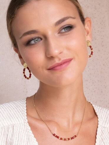 collier sakura yuna et boucles d'oreilles sakura retro