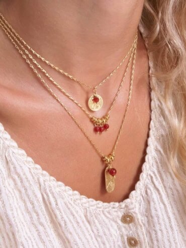 collier sakura ama et accumulation de colliers sakura