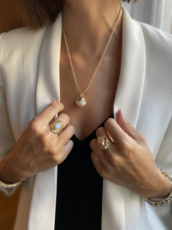 Collier sphère blanc perlé fuji