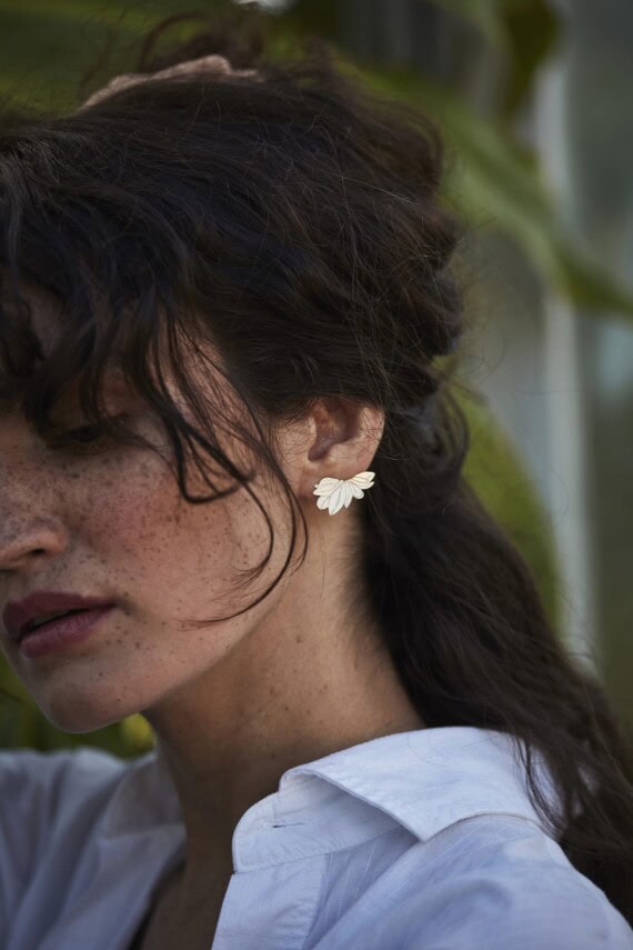 boucles d'oreilles climbers asymétriques magnolia
