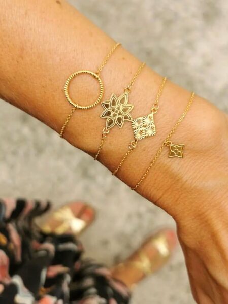 bracelet fleur de neige et mix bijoux