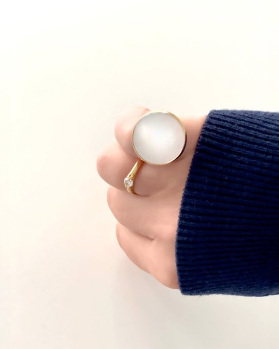 bague nacre naturelle ronde