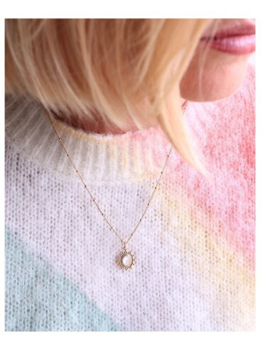 Collier doré cabochon nacre Jeanne