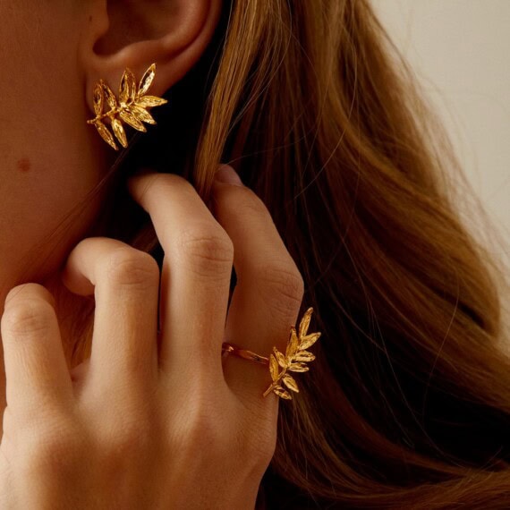 Boucles d'oreilles Matrona - Bijoux feuilles d'olivier - Elise Tsikis Paris