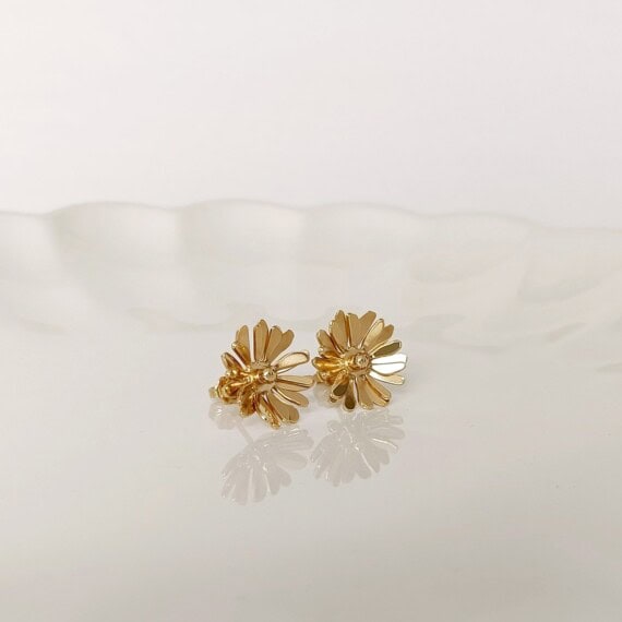 Puces Linette dorées - Boucles d'oreilles fleurs