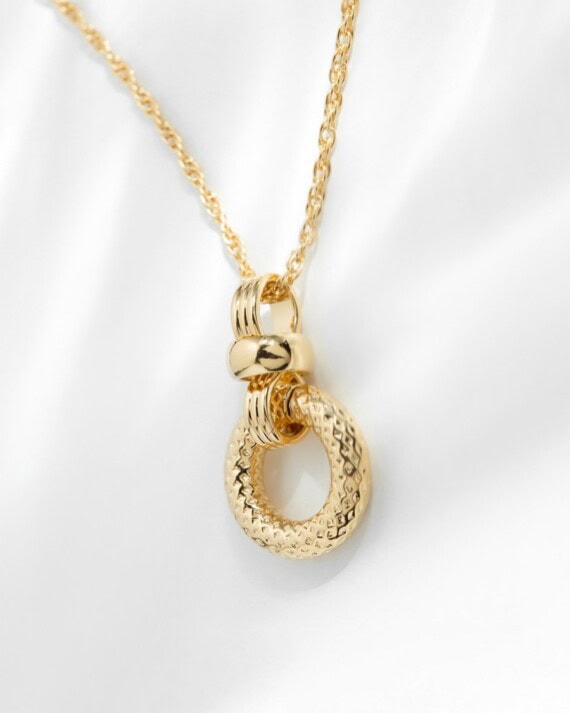 zoom sur le collier Charlotte