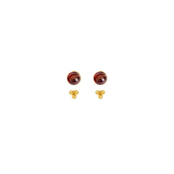 Puces d'oreilles 3 perles grenat vermeil