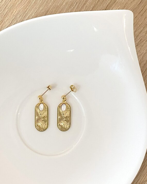boucles d'oreilles sakura ama nacre