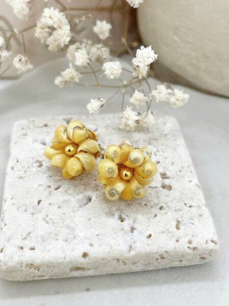 Puces d'oreilles fleurs Paralta - Bijoux coquillages