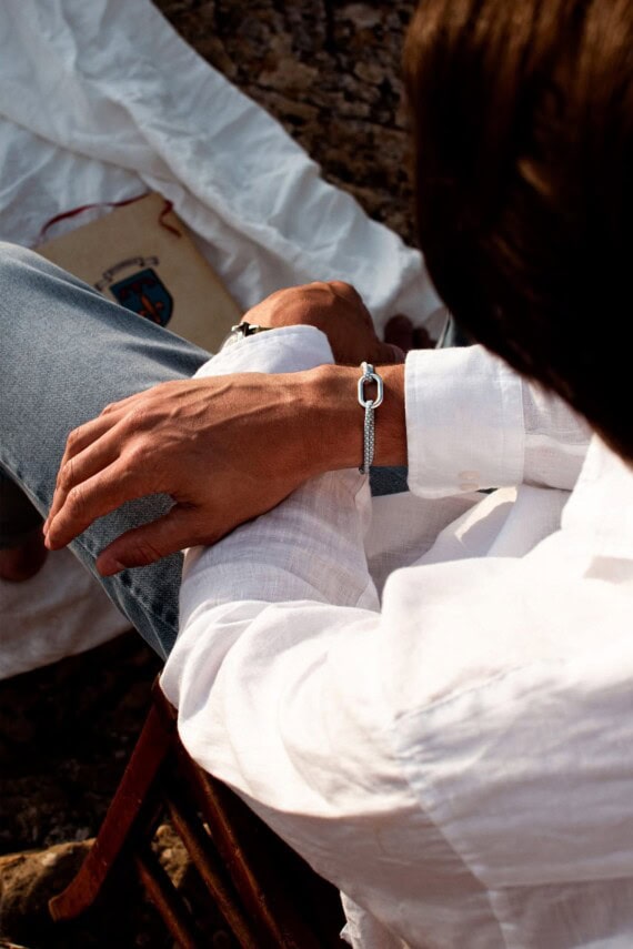 Bracelet Grand Maillon Toile en plaqué argent. Cordon beige et bleu.