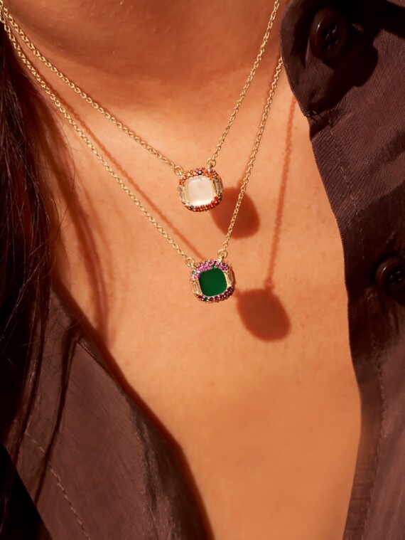 Collier Idylle en onyx vert et collier idylle en nacre