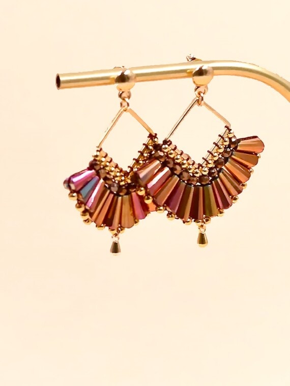 Boucles d'oreilles AGAVE magenta zoom