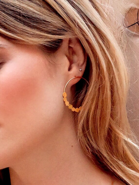 Boucles d'oreilles PANSY - petites fleurs dorées
