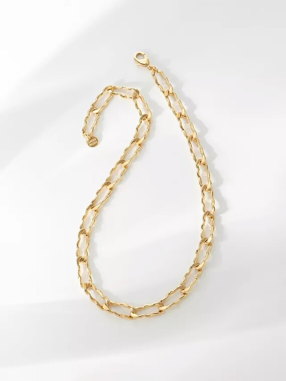 Collier chaîne Vénus