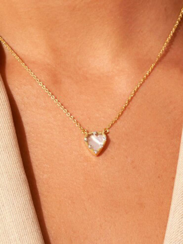 Collier lima nacre
