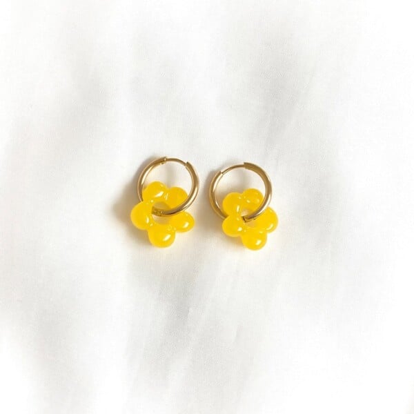 Créoles pop flowers jaune soleil